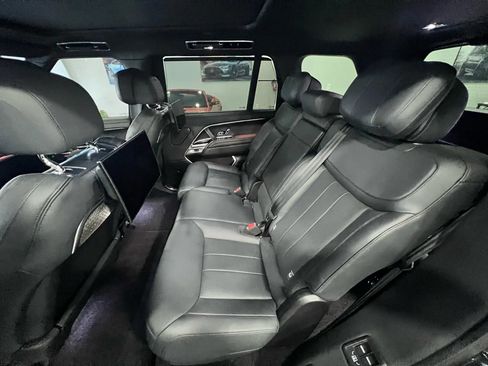 Used 2023 Land Rover Range Rover Long Wheelbase Autobiography AWD/4WD image 14