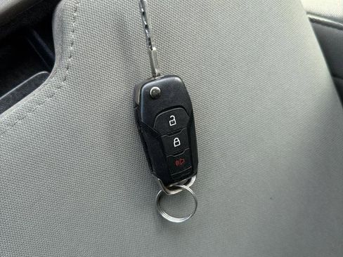 Used 2022 Ford F250 XL w/ STX Appearance Package image 26