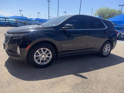Used 2022 Chevrolet Equinox LT image 1
