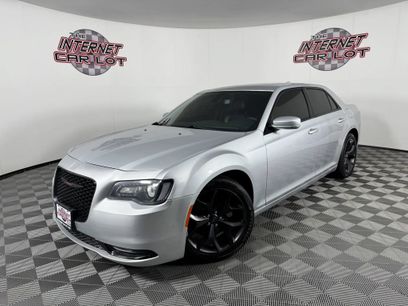 Used 2023 Chrysler 300 S