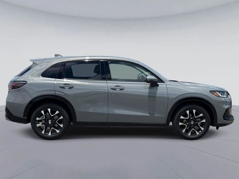 New 2026 Honda HR-V EX-L image 2