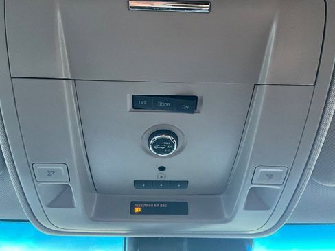 Used 2017 Chevrolet Tahoe Premier image 20