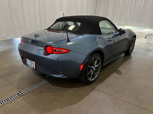 Used 2016 MAZDA MX-5 Miata Grand Touring RWD image 4