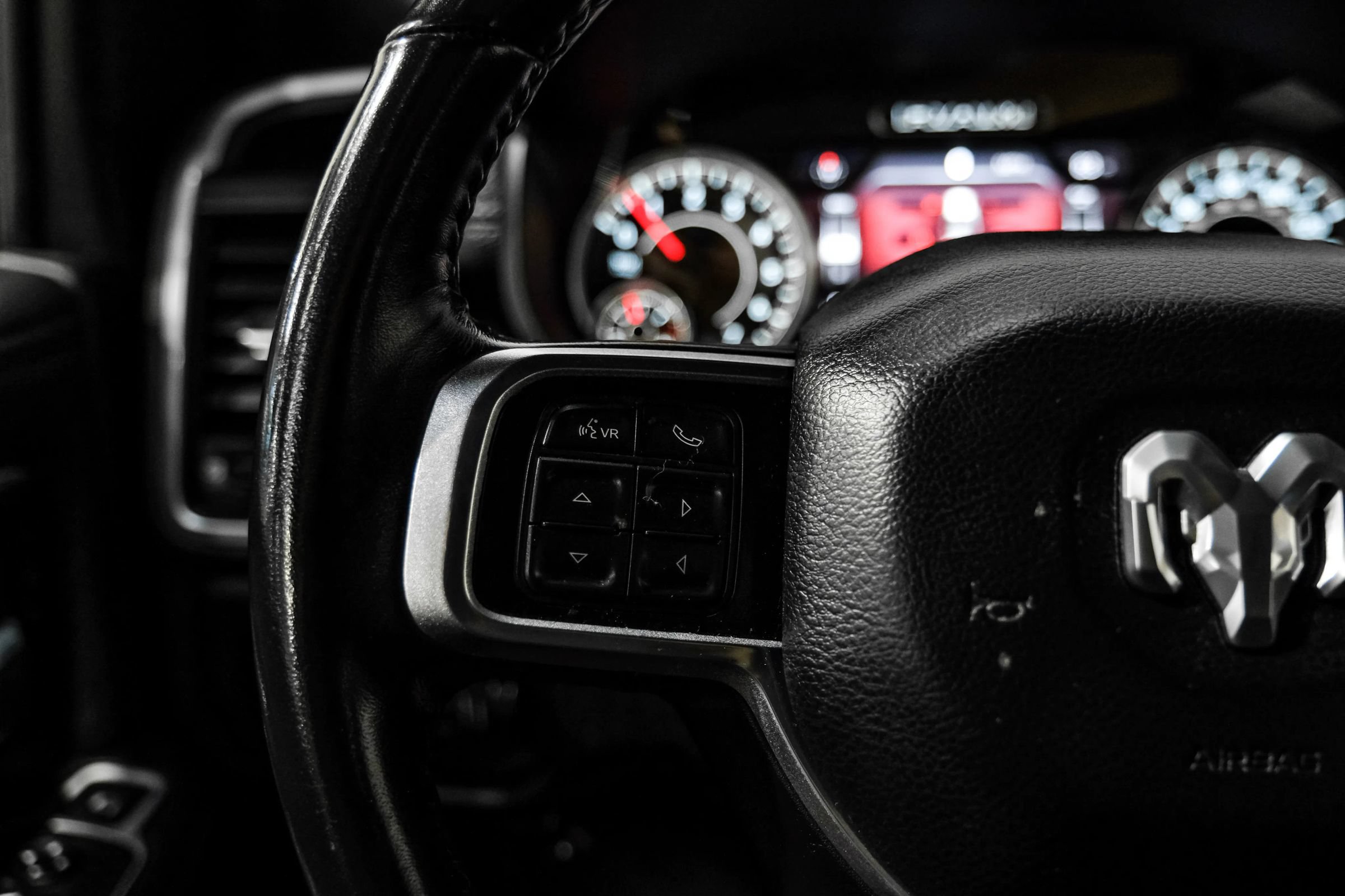 Used 2020 RAM 2500 Laramie w/ Night Edition AWD/4WD image 18