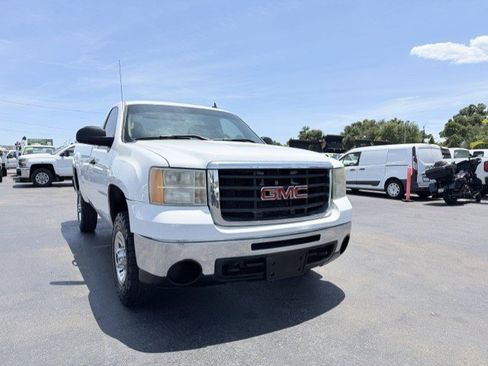 Used 2007 GMC Sierra 2500 W/T w/ Fleet Convenience Package RWD image 4