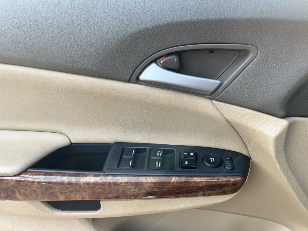 Used 2009 Honda Accord EX image 15