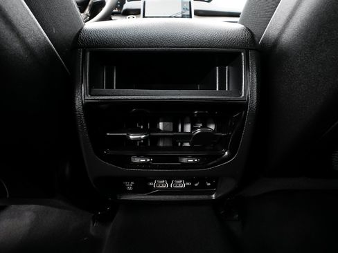Used 2024 Jeep Grand Cherokee Limited 4xe w/ Luxury Tech Group II AWD/4WD image 39