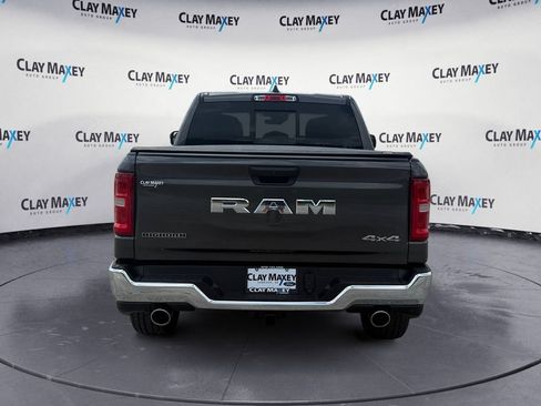 Used 2025 RAM 1500 Big Horn AWD/4WD image 4
