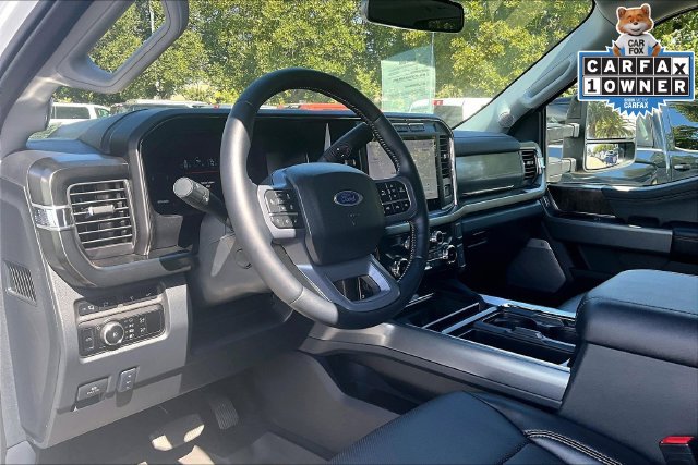 Used 2024 Ford F250 Lariat w/ Lariat Ultimate Package AWD/4WD image 13