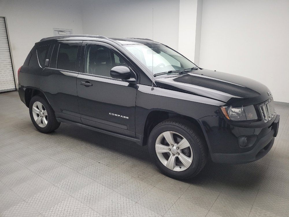 Used 2015 Jeep Compass Latitude AWD/4WD image 11