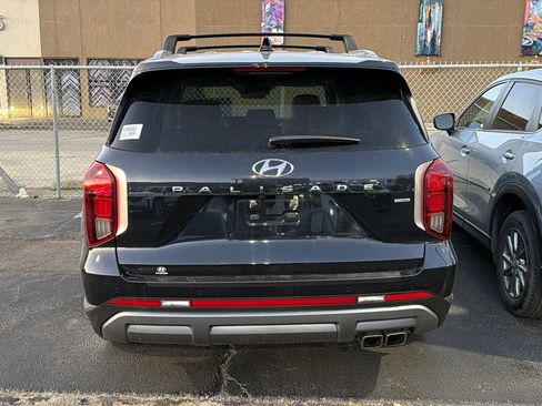 Used 2023 Hyundai Palisade SEL image 4