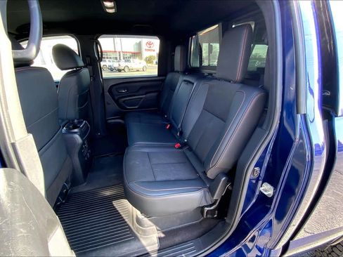 Used 2023 Nissan Titan PRO-4X image 21