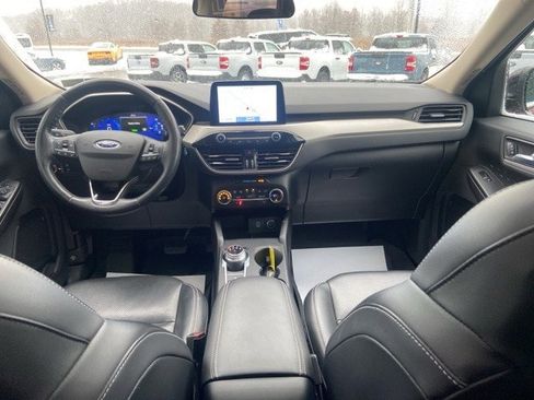Certified 2020 Ford Escape SE Sport image 24