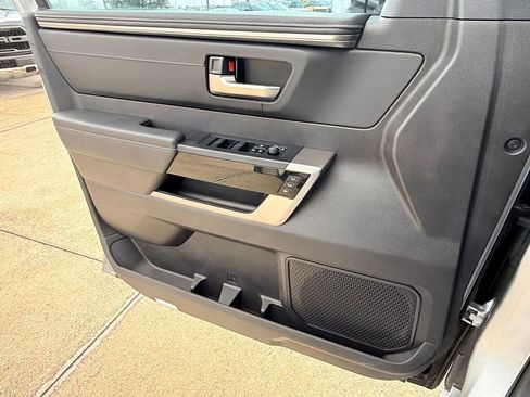 Used 2024 Toyota Tundra Limited image 22