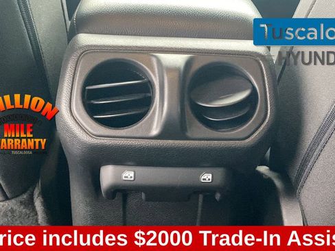 Used 2023 Jeep Gladiator Sport image 26