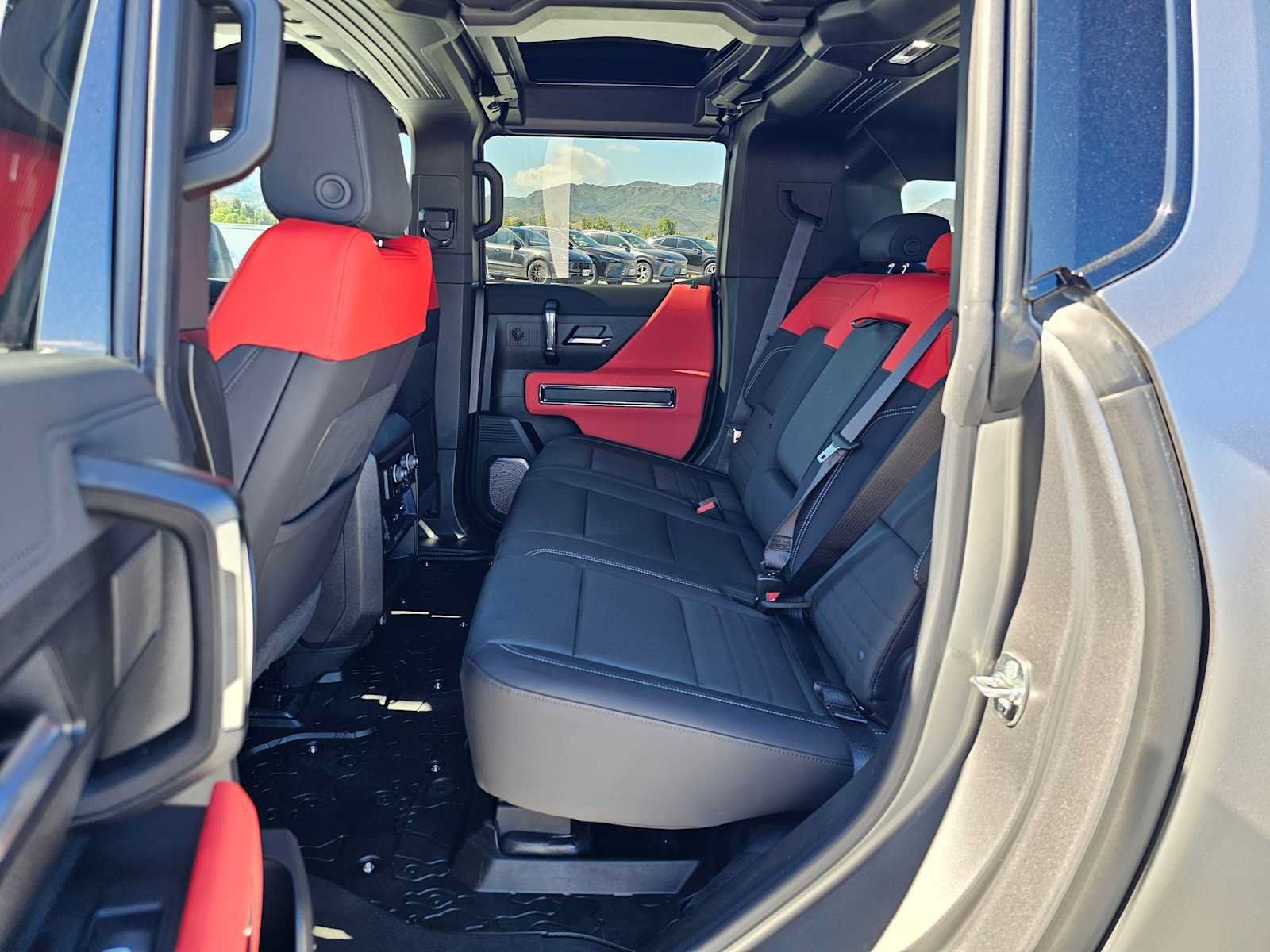 New 2026 GMC Hummer EV 3X w/ Carbon Fiber Edition Package AWD/4WD image 16