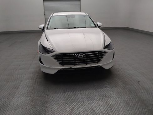 Used 2023 Hyundai Sonata SE w/ Preferred Accessory Package FWD image 14