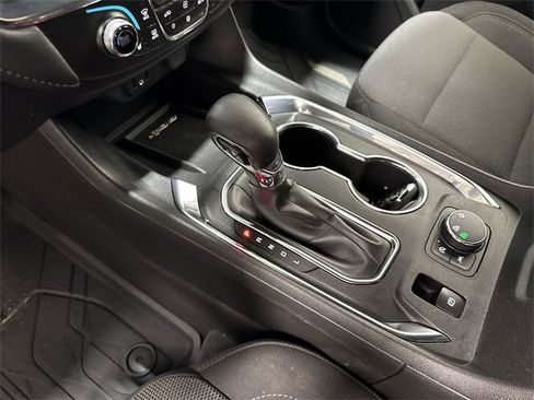 Used 2023 Chevrolet Traverse LT w/ LPO, Floor Liner Package image 22