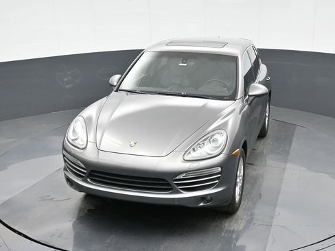 Used 2014 Porsche Cayenne image 33