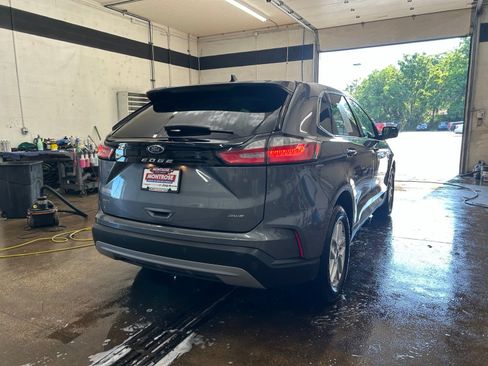 Used 2021 Ford Edge SEL w/ Convenience Package AWD/4WD image 7
