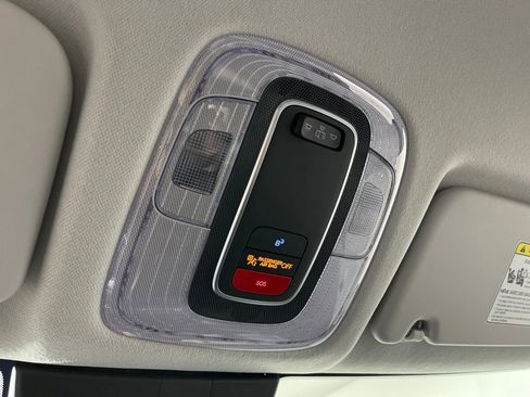 Certified 2025 Hyundai Kona SEL image 29