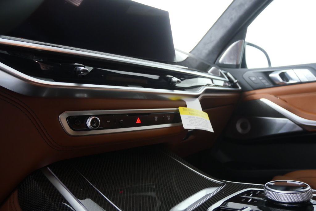 Used 2027 BMW X7 M60i AWD/4WD image 23