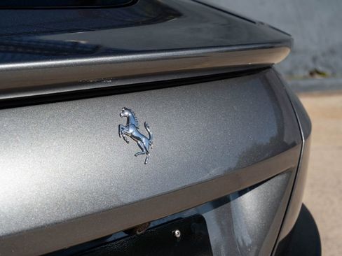 Certified 2022 Ferrari Roma RWD image 18