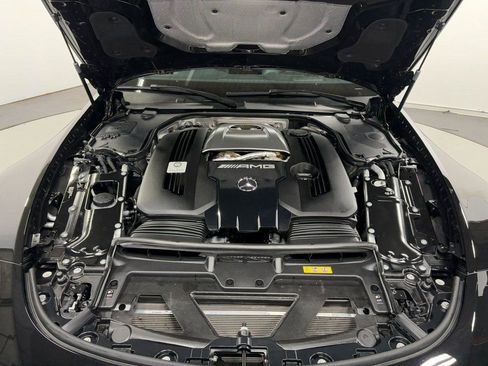 Used 2022 Mercedes-Benz SL 55 AMG SL 55 AMG w/ Driver Assistance Package image 39