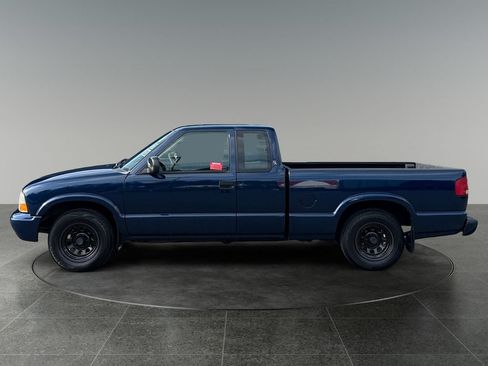 Used 2003 GMC Sonoma SL w/ Convenience Package RWD image 5