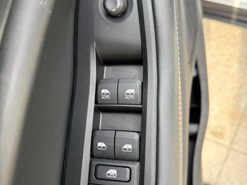 Certified 2023 Jeep Grand Cherokee L Laredo w/ Luxury Tech Group I AWD/4WD image 18