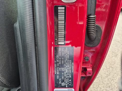 Used 2025 Kia K4 FWD image 35