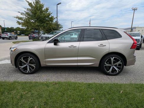 Used 2023 Volvo XC60 B6 Ultimate w/ Protection Package Premier AWD/4WD image 7