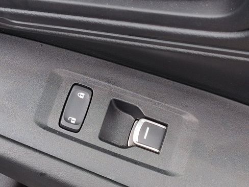 Used 2025 Honda Accord LX image 33
