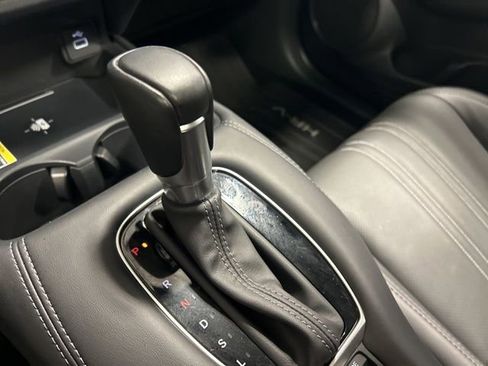 Certified 2025 Honda HR-V EX-L image 26