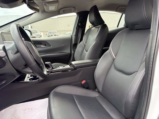 Certified 2025 Toyota Prius XLE AWD/4WD image 18