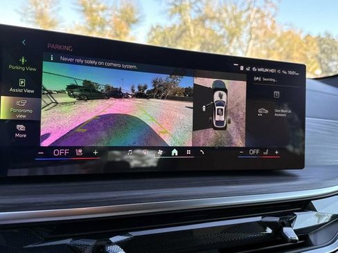 New 2026 BMW X6 xDrive40i w/ Climate Comfort Package image 27