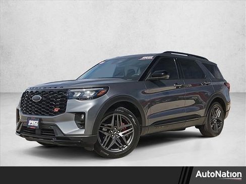 Used 2025 Ford Explorer ST AWD/4WD image 1