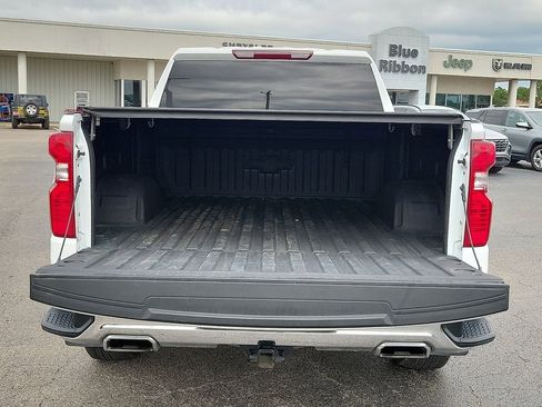 Used 2019 Chevrolet Silverado 1500 LT w/ All-Star Edition AWD/4WD image 8