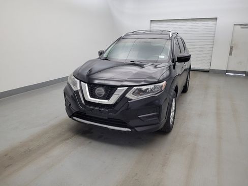 Used 2018 Nissan Rogue SV AWD/4WD image 15