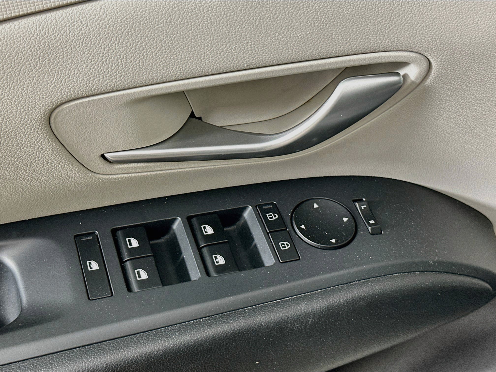 Used 2025 Hyundai Tucson SEL FWD image 15