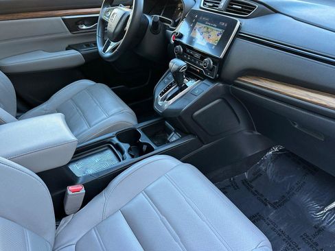 Used 2018 Honda CR-V Touring image 15