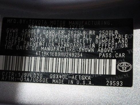 Used 2017 Toyota Avalon XLE image 62