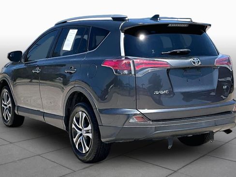 Used 2016 Toyota RAV4 LE FWD image 12