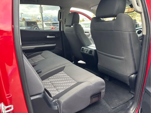 Used 2018 Toyota Tundra SR5 image 24