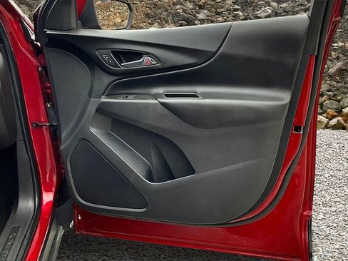 Used 2020 Chevrolet Equinox LT image 21