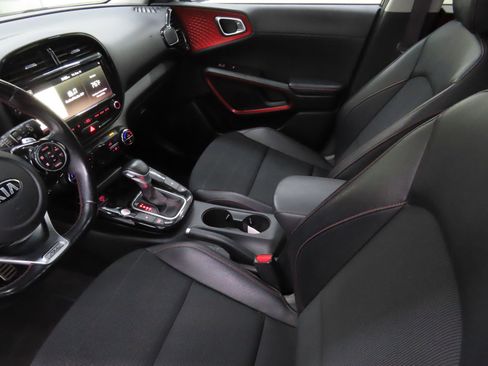 Used 2021 Kia Soul Turbo image 22