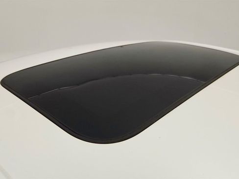 Used 2022 Honda Civic Sport Touring image 10