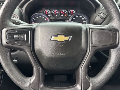 Used 2021 Chevrolet Silverado 2500 Custom w/ Custom Value Package image 29