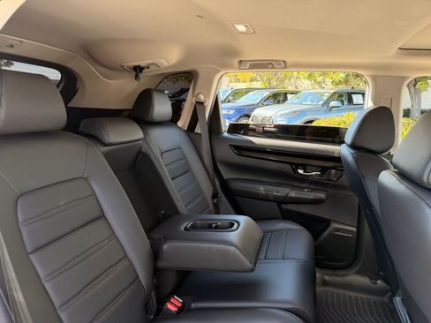 Used 2024 Honda CR-V EX-L image 11