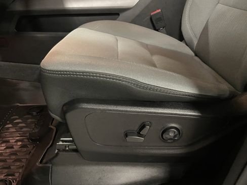 Used 2021 RAM 1500 Big Horn image 10